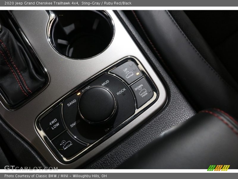 Sting-Gray / Ruby Red/Black 2020 Jeep Grand Cherokee Trailhawk 4x4