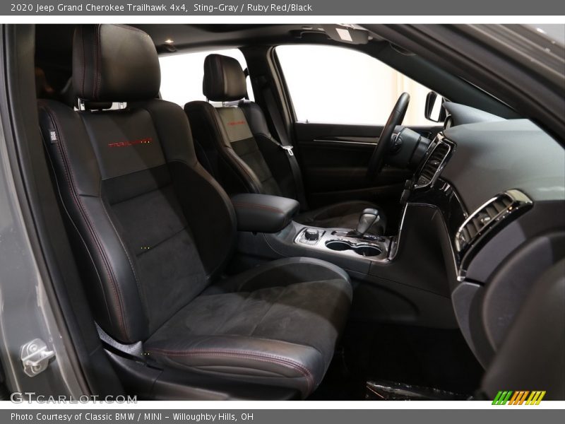 Sting-Gray / Ruby Red/Black 2020 Jeep Grand Cherokee Trailhawk 4x4