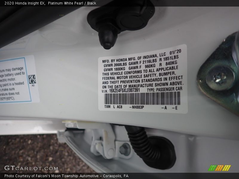 Platinum White Pearl / Black 2020 Honda Insight EX