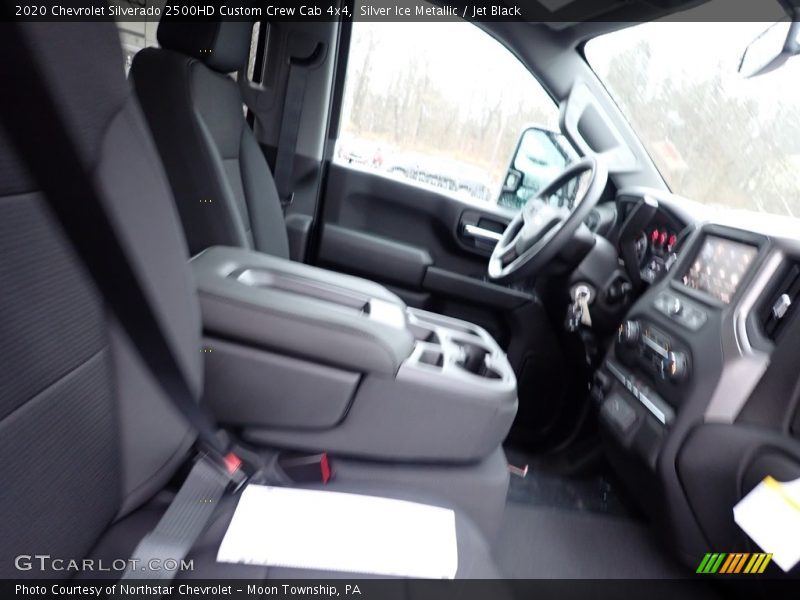 Silver Ice Metallic / Jet Black 2020 Chevrolet Silverado 2500HD Custom Crew Cab 4x4
