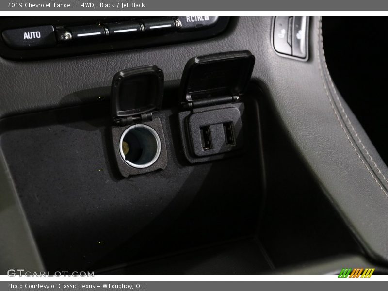 Black / Jet Black 2019 Chevrolet Tahoe LT 4WD