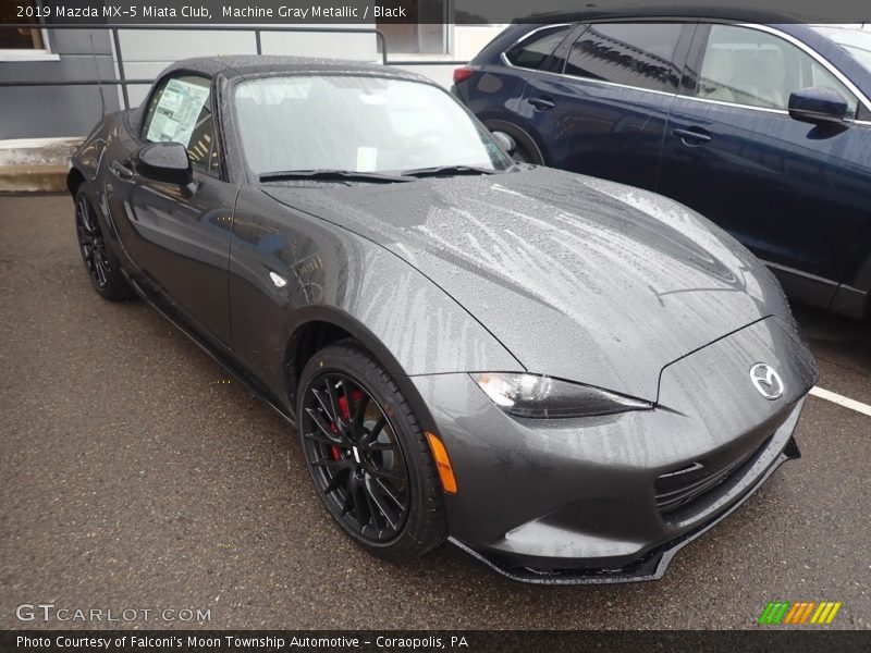 Front 3/4 View of 2019 MX-5 Miata Club