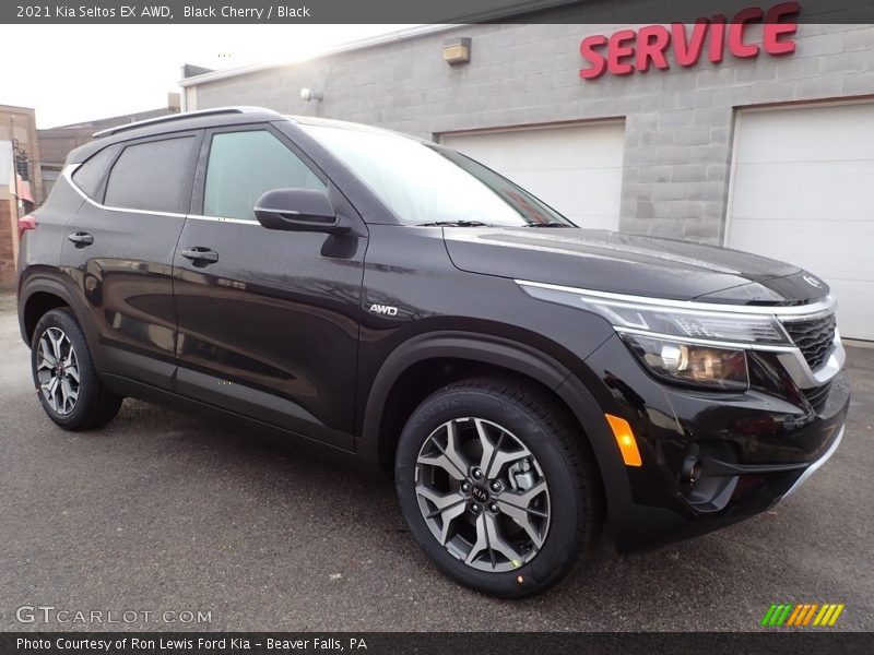 Front 3/4 View of 2021 Seltos EX AWD