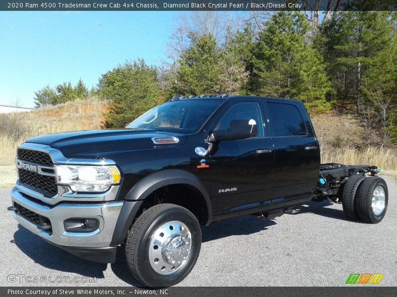 Diamond Black Crystal Pearl / Black/Diesel Gray 2020 Ram 4500 Tradesman Crew Cab 4x4 Chassis