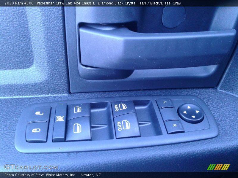 Diamond Black Crystal Pearl / Black/Diesel Gray 2020 Ram 4500 Tradesman Crew Cab 4x4 Chassis