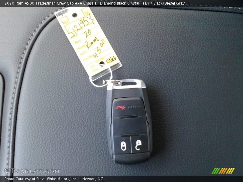 Diamond Black Crystal Pearl / Black/Diesel Gray 2020 Ram 4500 Tradesman Crew Cab 4x4 Chassis