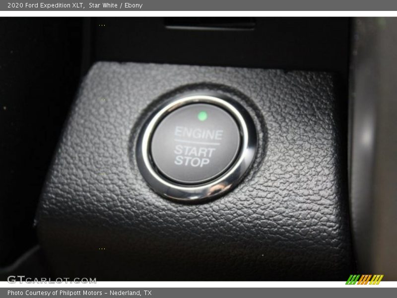 Star White / Ebony 2020 Ford Expedition XLT
