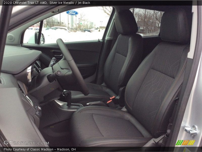 Silver Ice Metallic / Jet Black 2020 Chevrolet Trax LT AWD