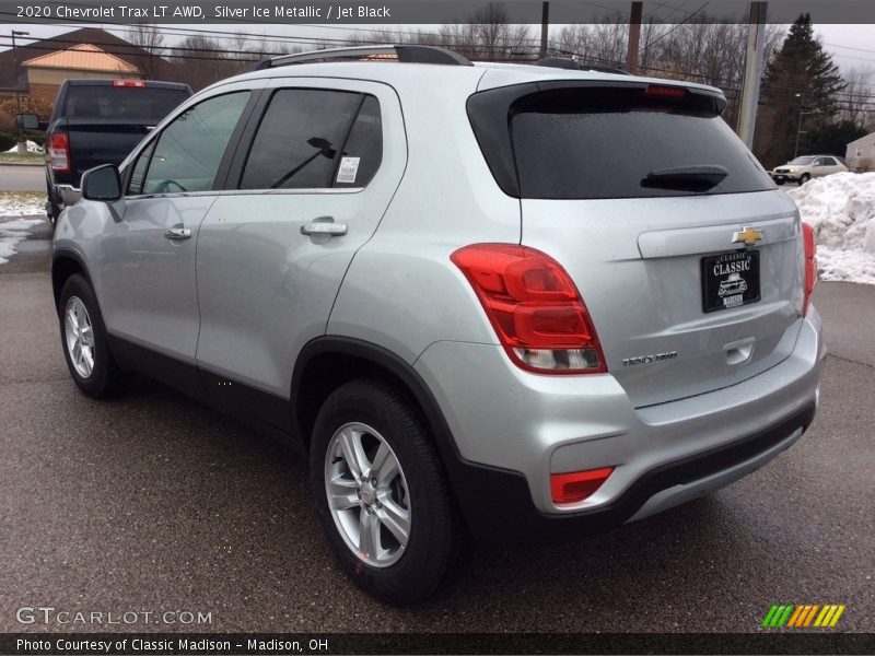 Silver Ice Metallic / Jet Black 2020 Chevrolet Trax LT AWD