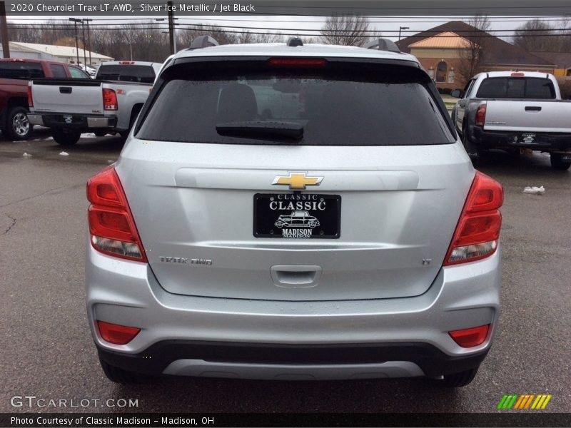 Silver Ice Metallic / Jet Black 2020 Chevrolet Trax LT AWD