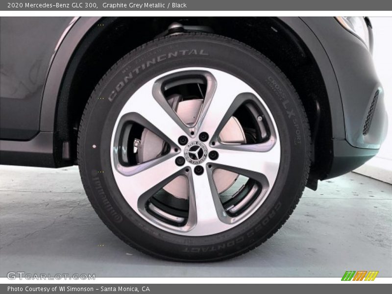 Graphite Grey Metallic / Black 2020 Mercedes-Benz GLC 300