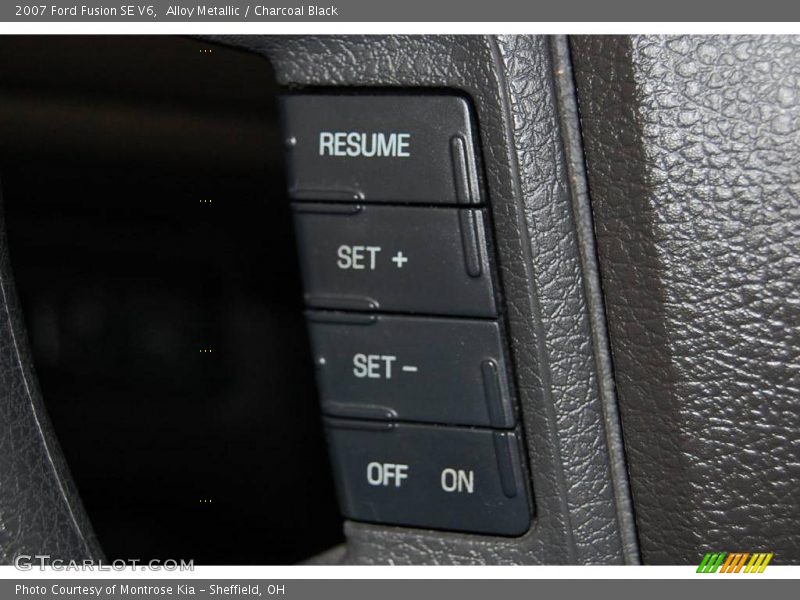 Alloy Metallic / Charcoal Black 2007 Ford Fusion SE V6