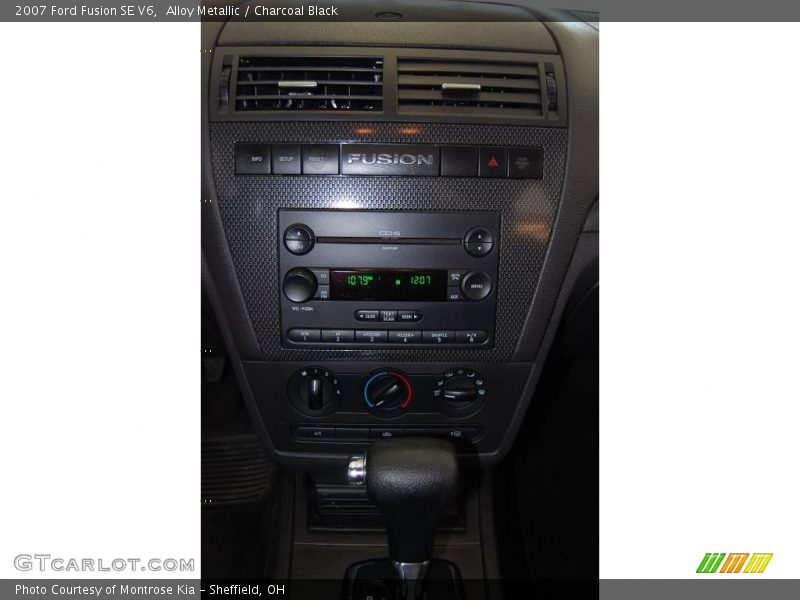 Alloy Metallic / Charcoal Black 2007 Ford Fusion SE V6