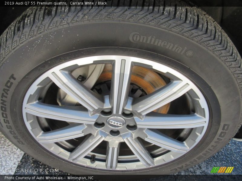 Carrara White / Black 2019 Audi Q7 55 Premium quattro