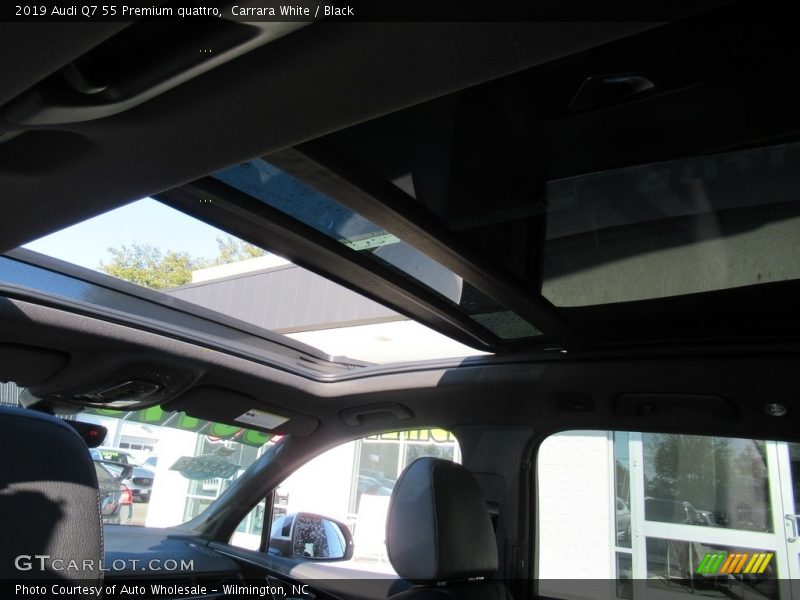 Carrara White / Black 2019 Audi Q7 55 Premium quattro