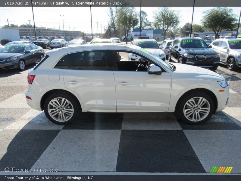 Glacier White Metallic / Black 2019 Audi Q5 Premium Plus quattro