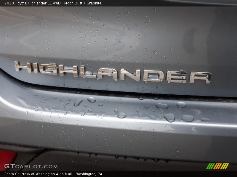 Moon Dust / Graphite 2020 Toyota Highlander LE AWD
