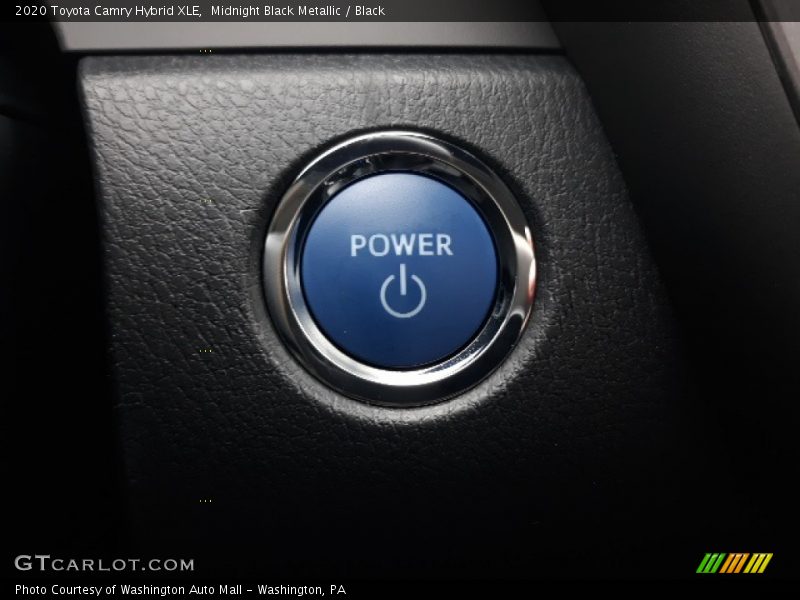 Midnight Black Metallic / Black 2020 Toyota Camry Hybrid XLE