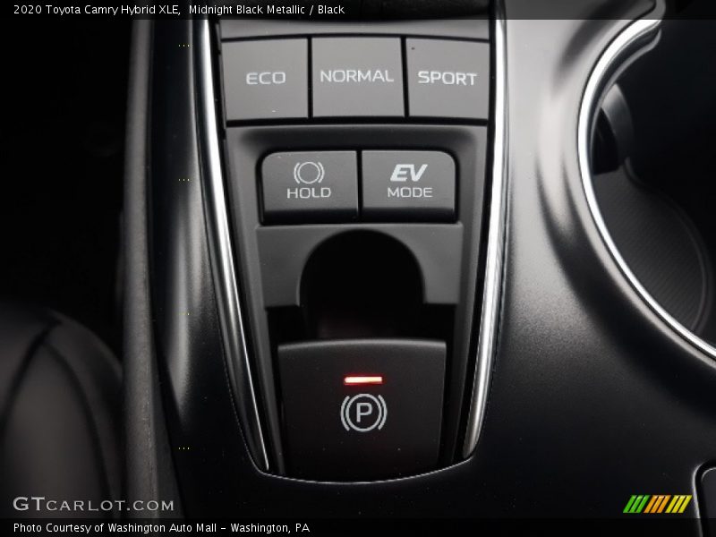 Midnight Black Metallic / Black 2020 Toyota Camry Hybrid XLE