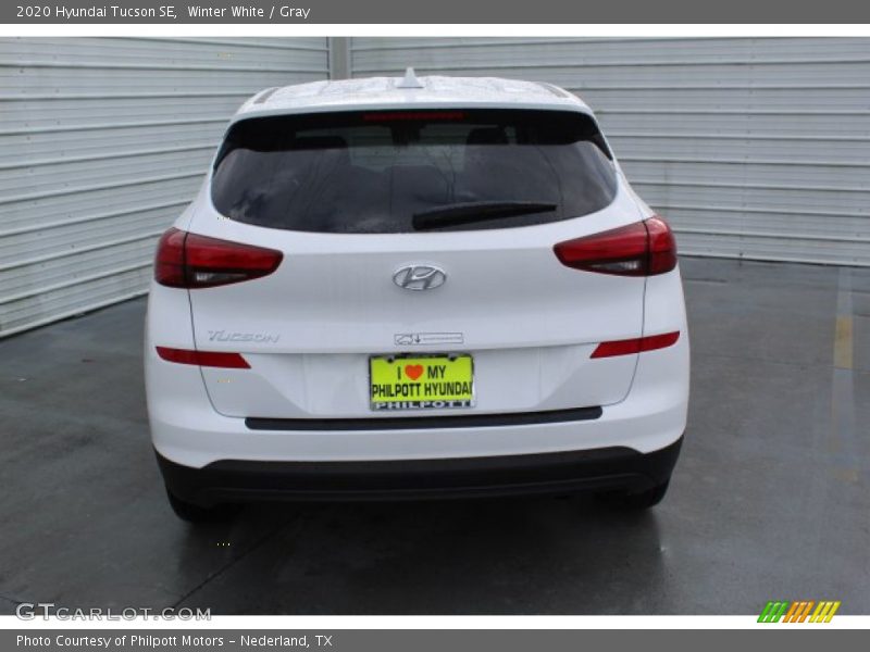 Winter White / Gray 2020 Hyundai Tucson SE
