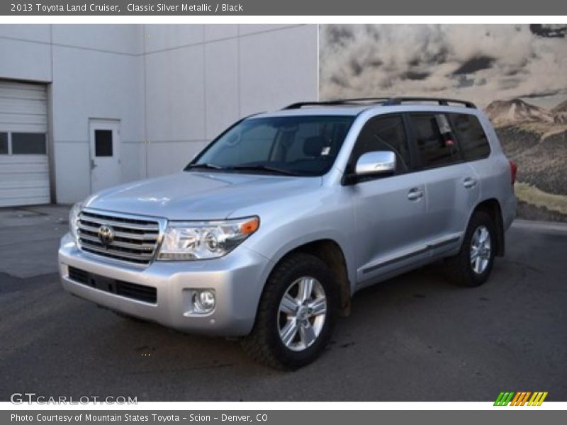 Classic Silver Metallic / Black 2013 Toyota Land Cruiser