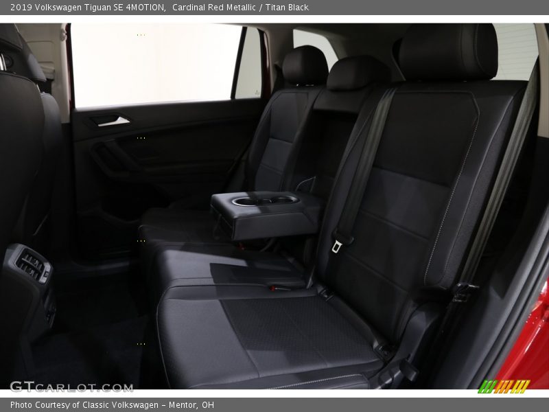 Cardinal Red Metallic / Titan Black 2019 Volkswagen Tiguan SE 4MOTION