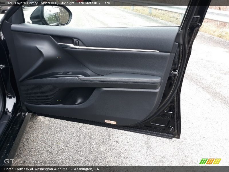 Midnight Black Metallic / Black 2020 Toyota Camry Hybrid XLE