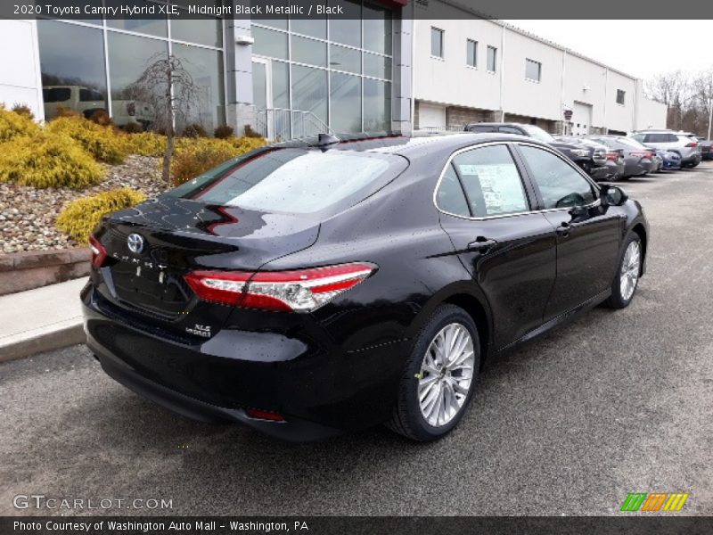 Midnight Black Metallic / Black 2020 Toyota Camry Hybrid XLE