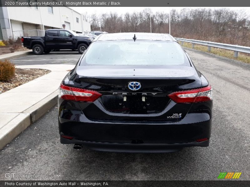 Midnight Black Metallic / Black 2020 Toyota Camry Hybrid XLE