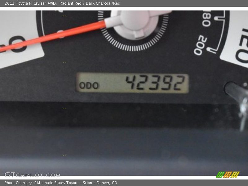 Radiant Red / Dark Charcoal/Red 2012 Toyota FJ Cruiser 4WD