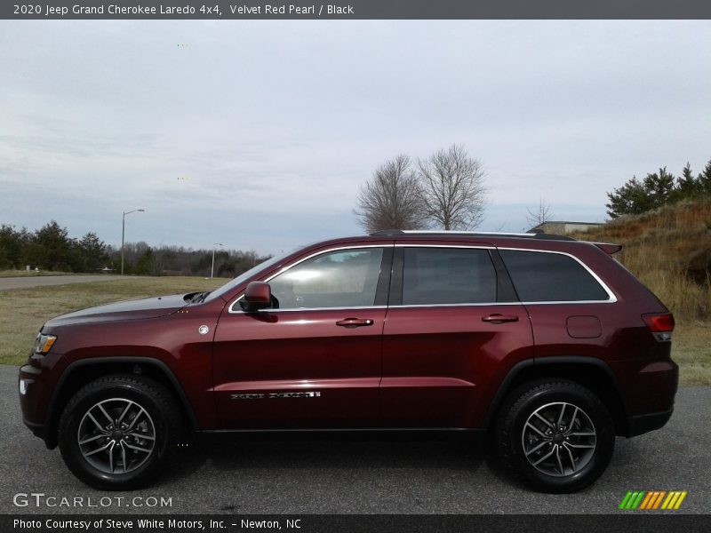 Velvet Red Pearl / Black 2020 Jeep Grand Cherokee Laredo 4x4