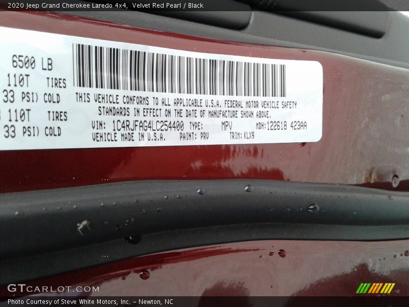 Velvet Red Pearl / Black 2020 Jeep Grand Cherokee Laredo 4x4