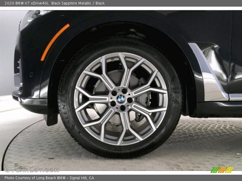 Black Sapphire Metallic / Black 2020 BMW X7 xDrive40i