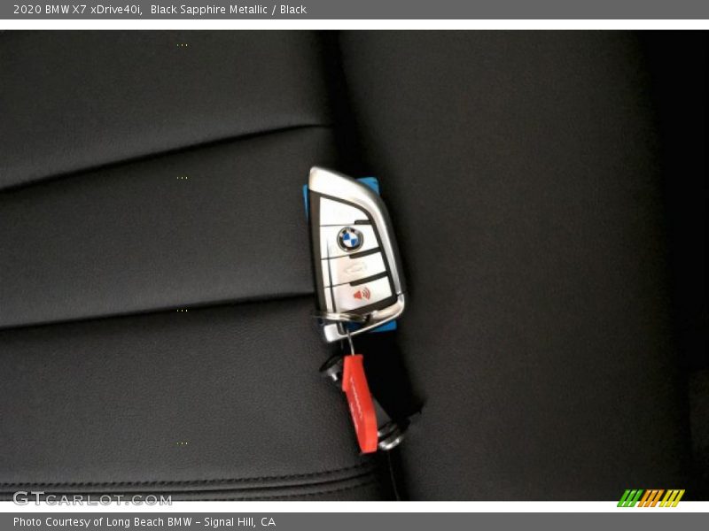 Black Sapphire Metallic / Black 2020 BMW X7 xDrive40i