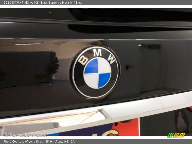 Black Sapphire Metallic / Black 2020 BMW X7 xDrive40i