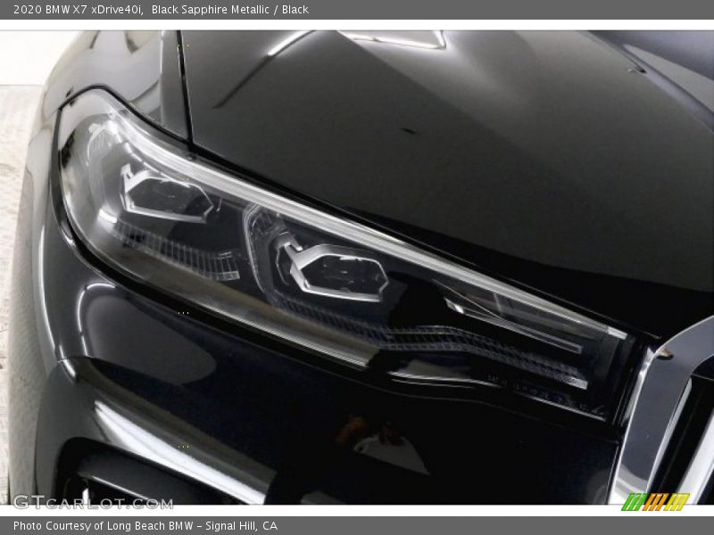Black Sapphire Metallic / Black 2020 BMW X7 xDrive40i