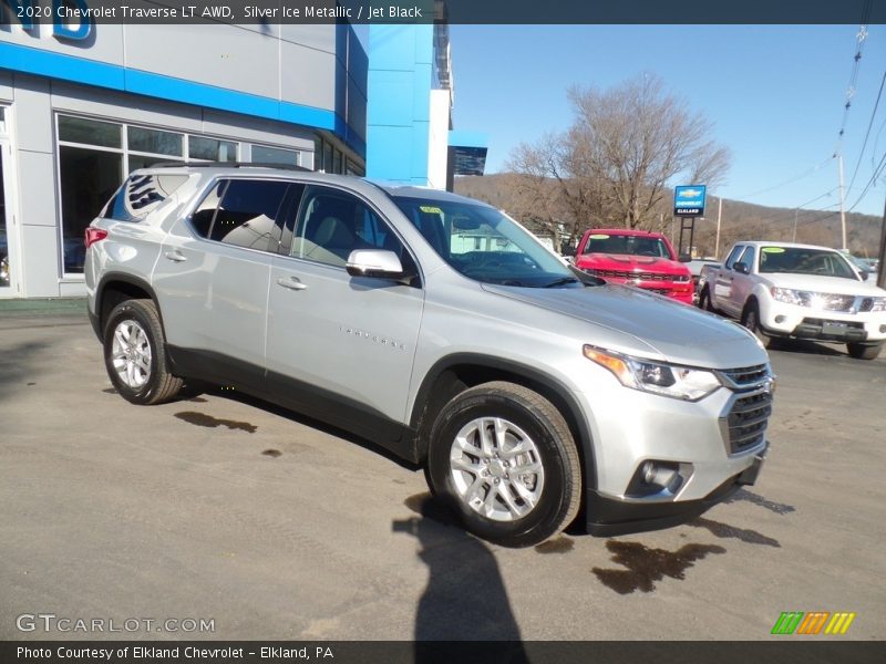 Silver Ice Metallic / Jet Black 2020 Chevrolet Traverse LT AWD