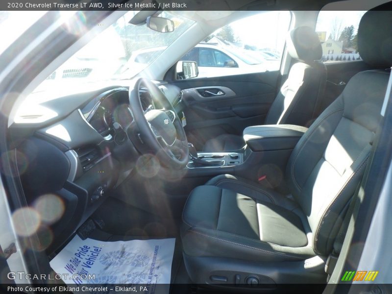 Silver Ice Metallic / Jet Black 2020 Chevrolet Traverse LT AWD