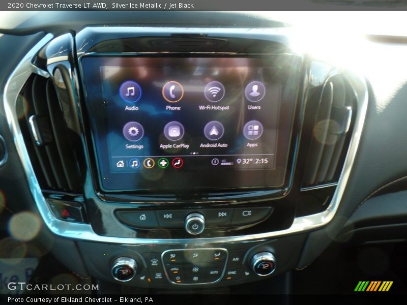 Silver Ice Metallic / Jet Black 2020 Chevrolet Traverse LT AWD