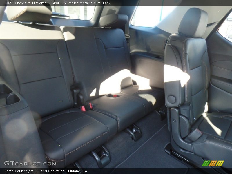 Silver Ice Metallic / Jet Black 2020 Chevrolet Traverse LT AWD