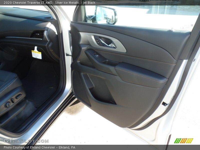 Silver Ice Metallic / Jet Black 2020 Chevrolet Traverse LT AWD