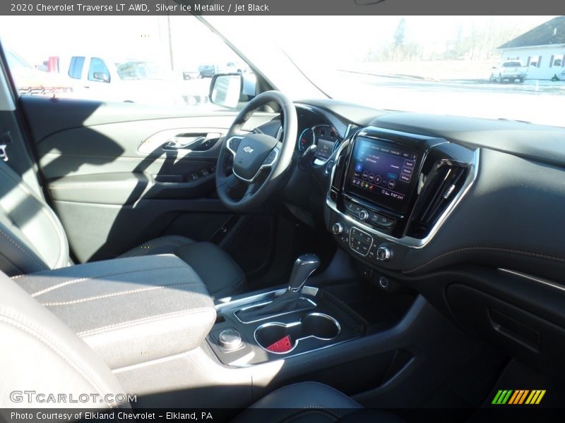 Silver Ice Metallic / Jet Black 2020 Chevrolet Traverse LT AWD
