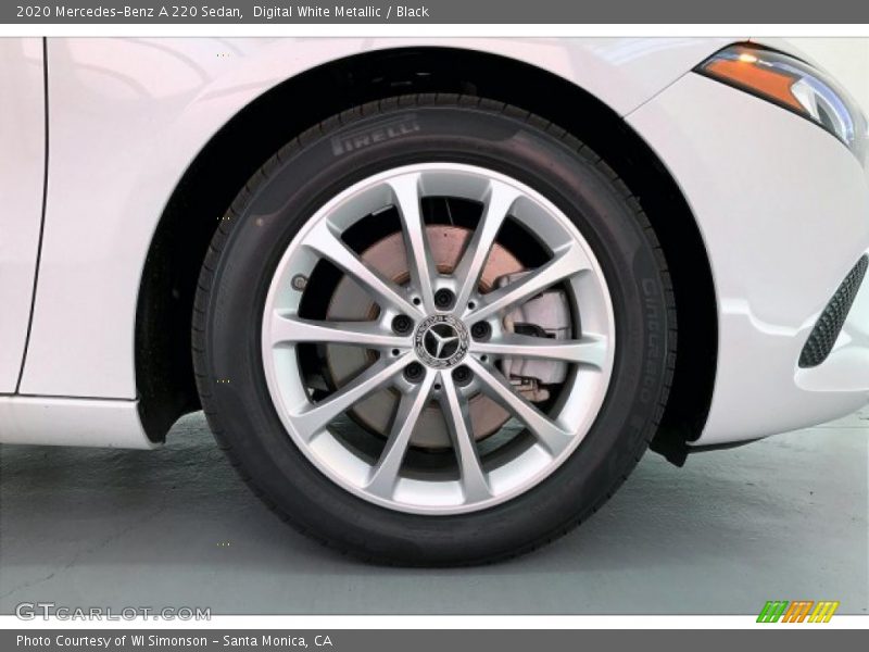 Digital White Metallic / Black 2020 Mercedes-Benz A 220 Sedan