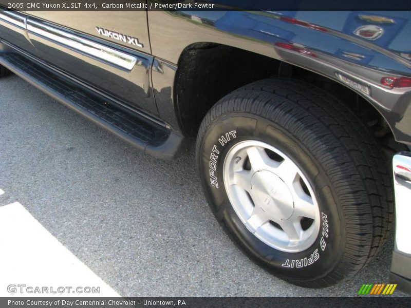 Carbon Metallic / Pewter/Dark Pewter 2005 GMC Yukon XL SLT 4x4