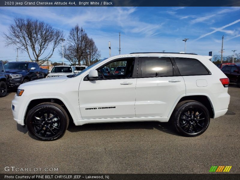 Bright White / Black 2020 Jeep Grand Cherokee Altitude 4x4