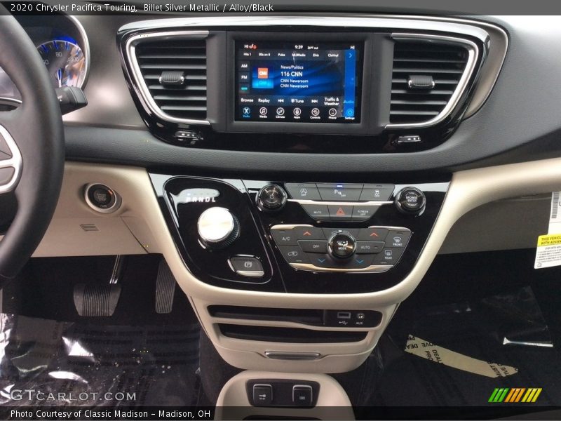 Billet Silver Metallic / Alloy/Black 2020 Chrysler Pacifica Touring