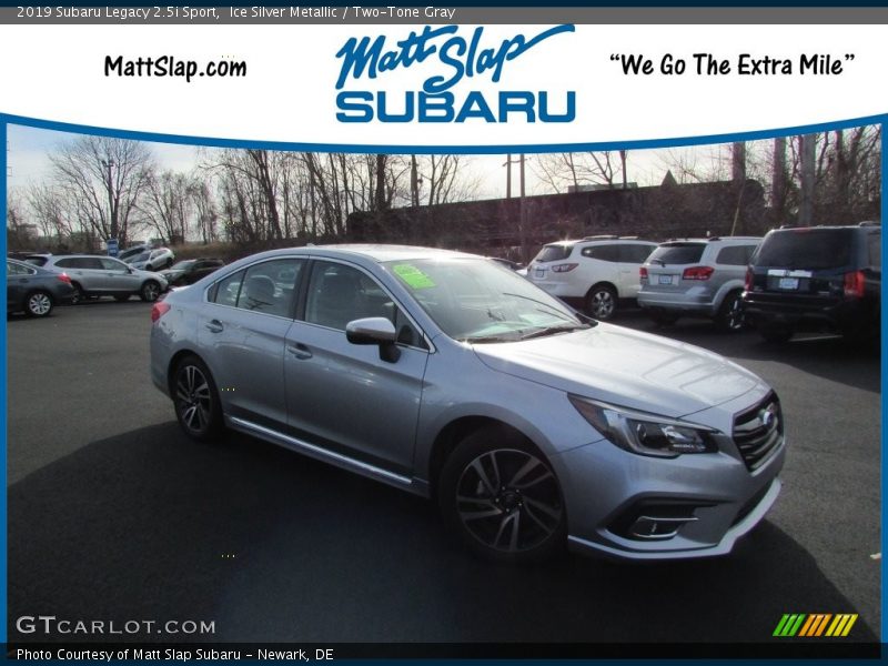 Ice Silver Metallic / Two-Tone Gray 2019 Subaru Legacy 2.5i Sport