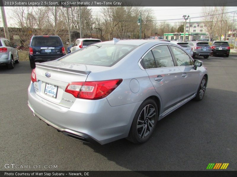 Ice Silver Metallic / Two-Tone Gray 2019 Subaru Legacy 2.5i Sport