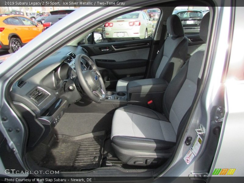 Ice Silver Metallic / Two-Tone Gray 2019 Subaru Legacy 2.5i Sport