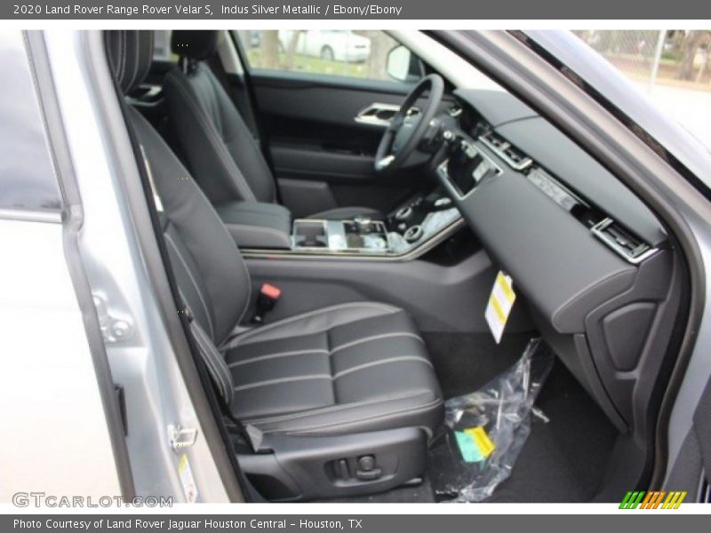 Indus Silver Metallic / Ebony/Ebony 2020 Land Rover Range Rover Velar S